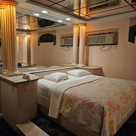 Loop Inn Motel Avenel Dış mekan fotoğraf