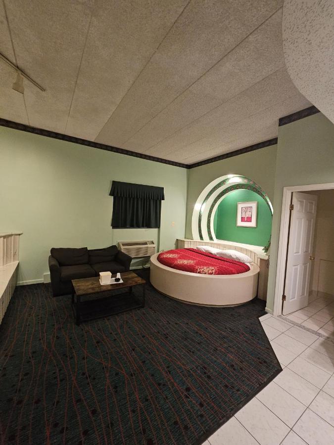Loop Inn Motel Avenel Dış mekan fotoğraf